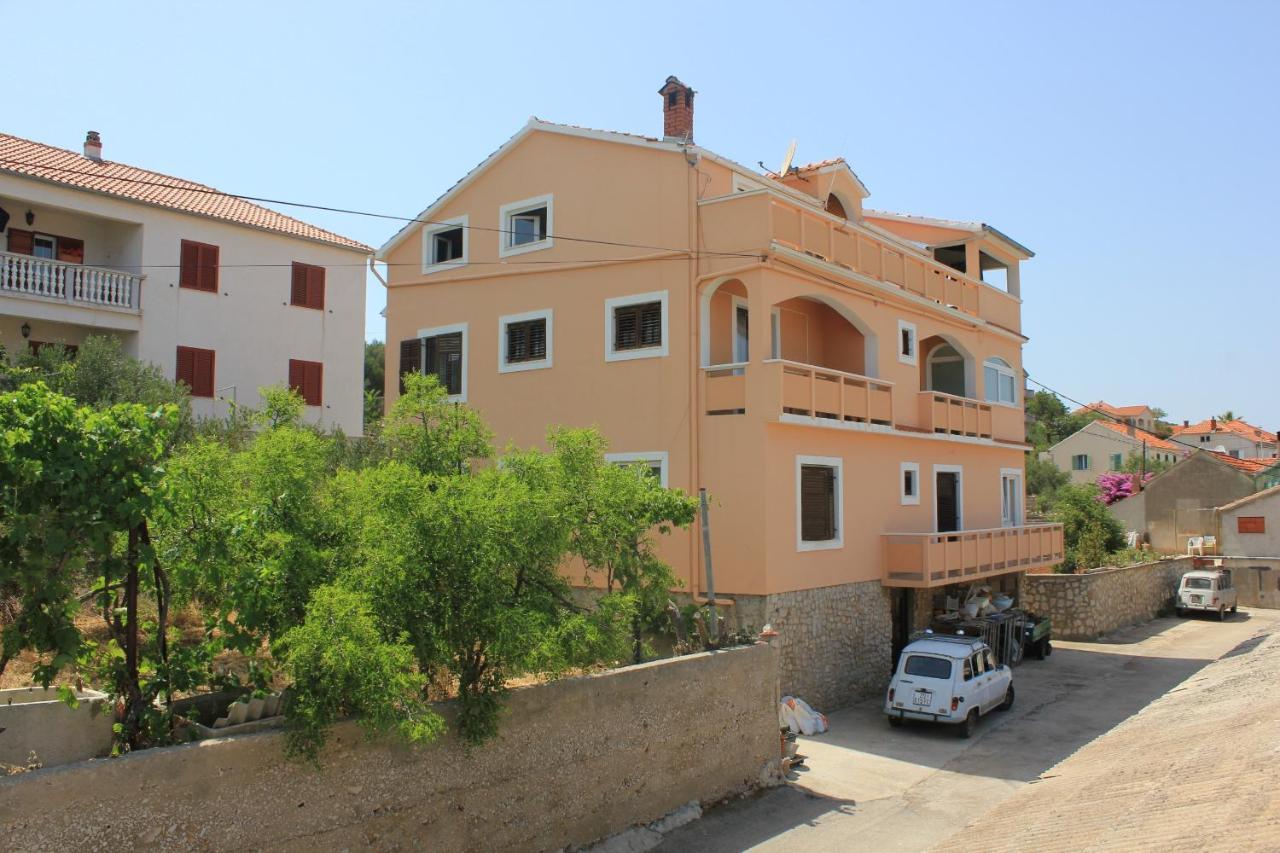 Apartments By The Sea Sali, Dugi Otok - 8121 ภายนอก รูปภาพ