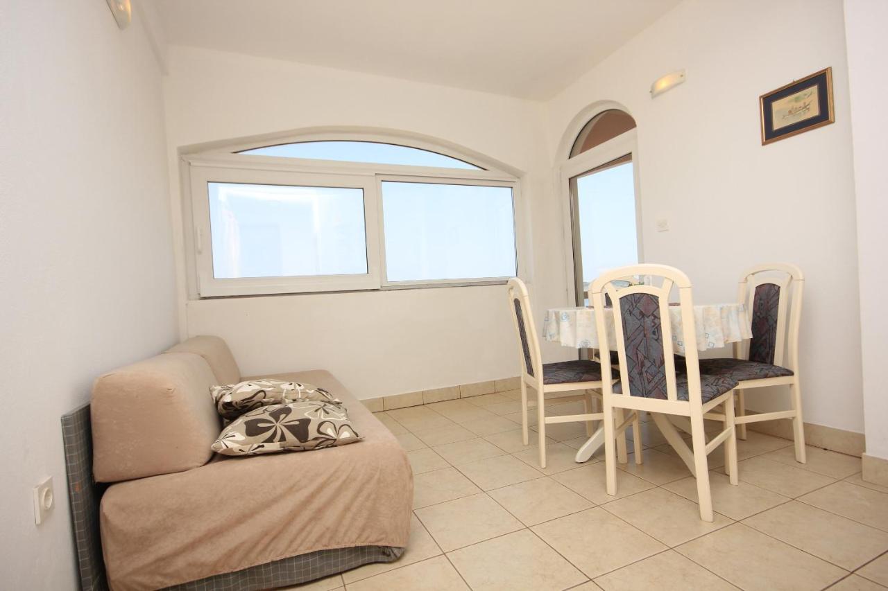 Apartments By The Sea Sali, Dugi Otok - 8121 ภายนอก รูปภาพ