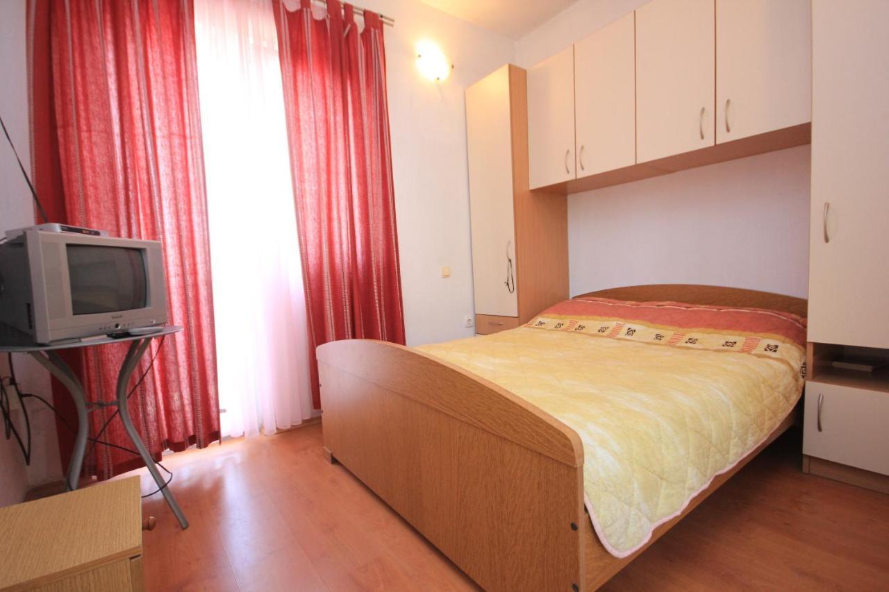 Apartments By The Sea Sali, Dugi Otok - 8121 ภายนอก รูปภาพ